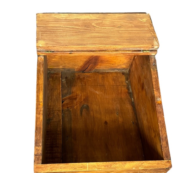 Vintage wooden brown  bread box - Picture 5 of 12